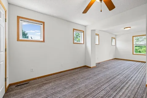 3232 Oak View Drive Woodbury MN 55129