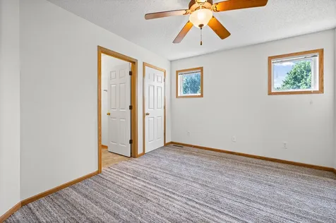 3232 Oak View Drive Woodbury MN 55129