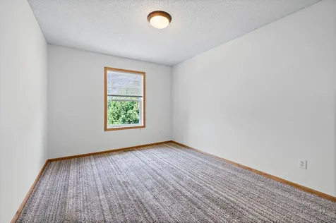 3232 Oak View Drive Woodbury MN 55129