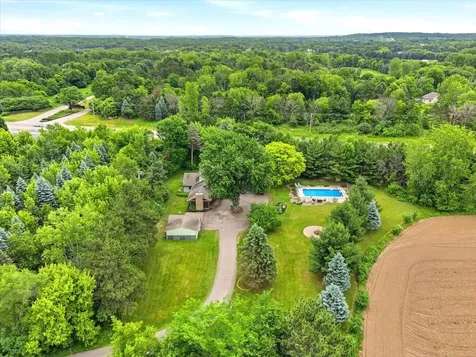4596 Lilac Lane N Lake Elmo MN 55042