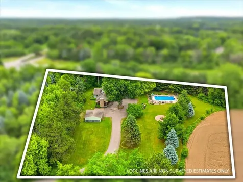 4596 Lilac Lane N Lake Elmo MN 55042