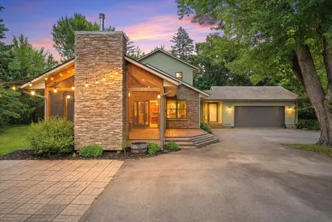 4596 Lilac Lane N Lake Elmo MN 55042