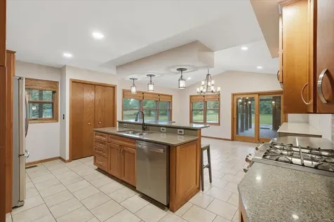 4596 Lilac Lane N Lake Elmo MN 55042