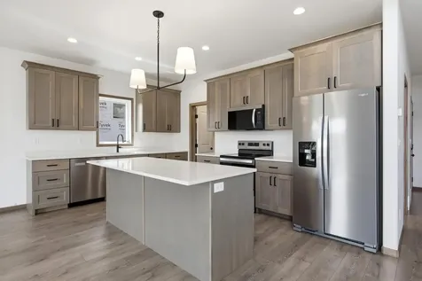 10350 Burgundy Drive Horace ND 58047