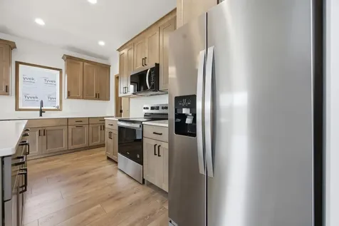 10350 Burgundy Drive Horace ND 58047