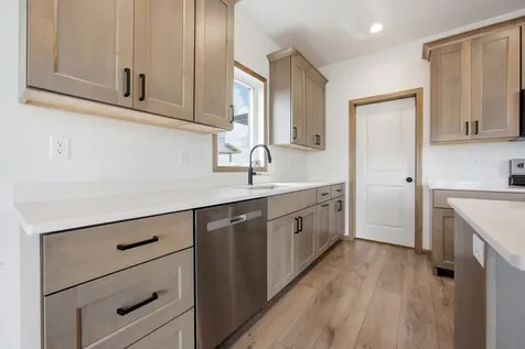 10350 Burgundy Drive Horace ND 58047