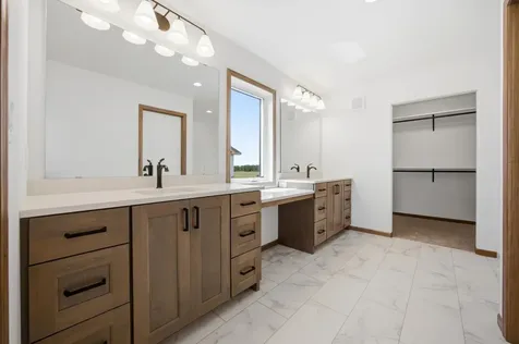 10350 Burgundy Drive Horace ND 58047