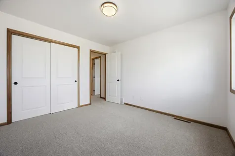 10350 Burgundy Drive Horace ND 58047