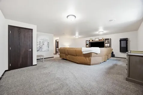 6007 68th Street S Fargo ND 58104