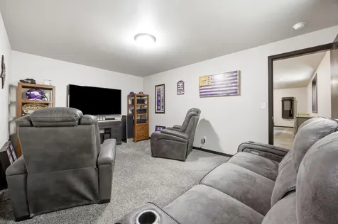 6007 68th Street S Fargo ND 58104