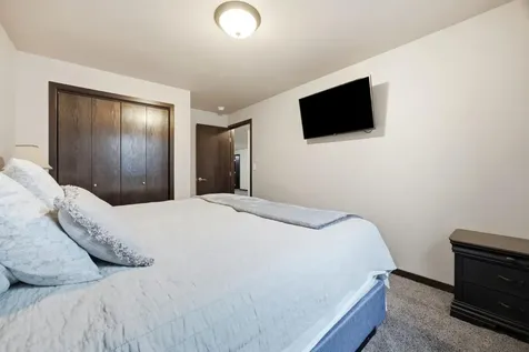 6007 68th Street S Fargo ND 58104
