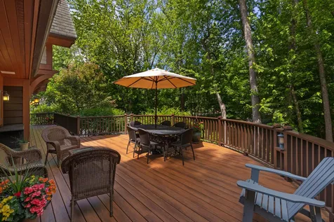 5955 Maple Forest Minnetrista MN 55364