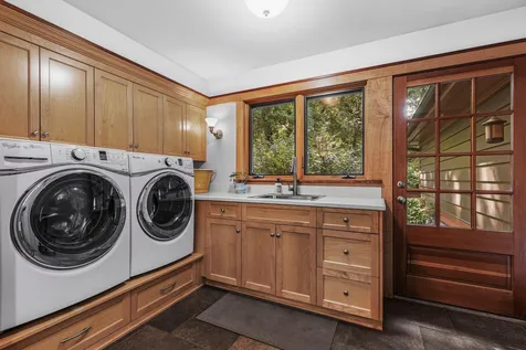 5955 Maple Forest Minnetrista MN 55364