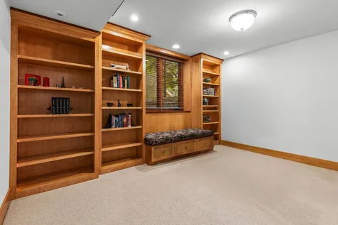 5955 Maple Forest Minnetrista MN 55364