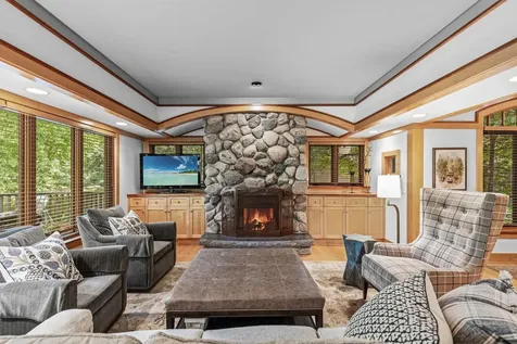 5955 Maple Forest Minnetrista MN 55364
