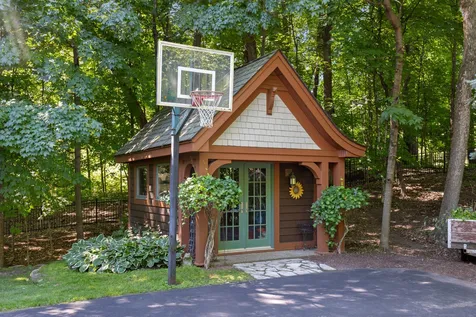 5955 Maple Forest Minnetrista MN 55364