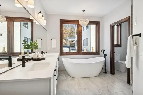 5534 Conifer Trail Minnetonka MN 55345