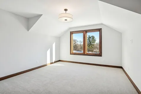 5534 Conifer Trail Minnetonka MN 55345