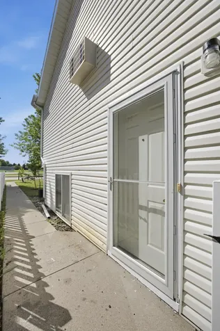 1903 58 Avenue S Fargo ND 58104