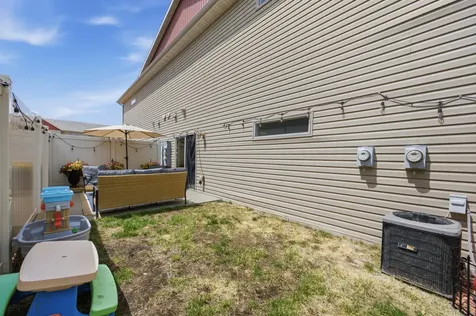 430 19th Avenue W West Fargo ND 58078