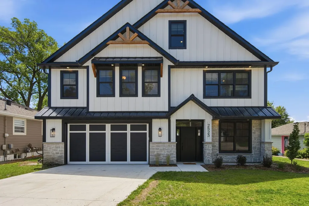 2523 Spring Lake Road SW Prior Lake MN 55379