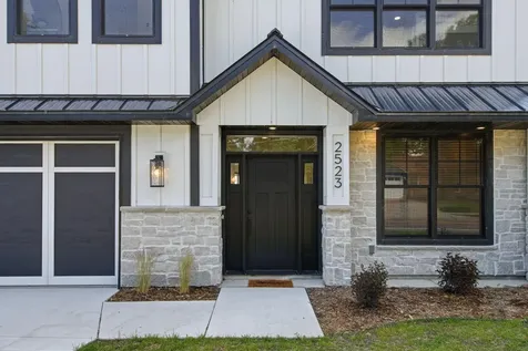 2523 Spring Lake Road SW Prior Lake MN 55379