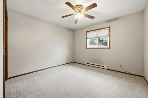 2577 Pacific Drive S Fargo ND 58103