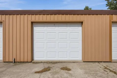 2577 Pacific Drive S Fargo ND 58103