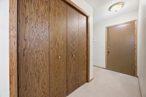 2577 Pacific Drive S Fargo ND 58103