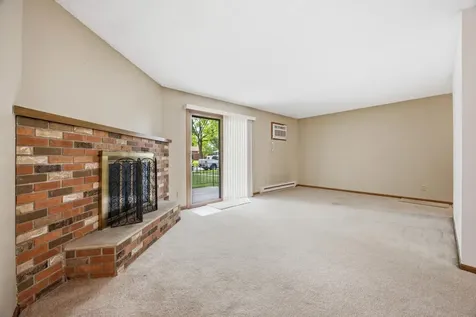 2577 Pacific Drive S Fargo ND 58103