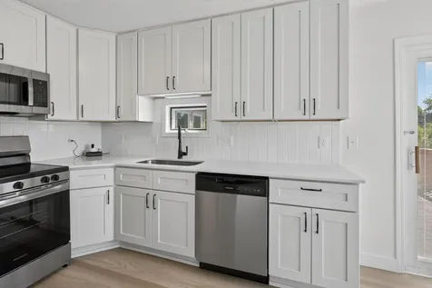 5868 Rice Lake Road Duluth MN 55803