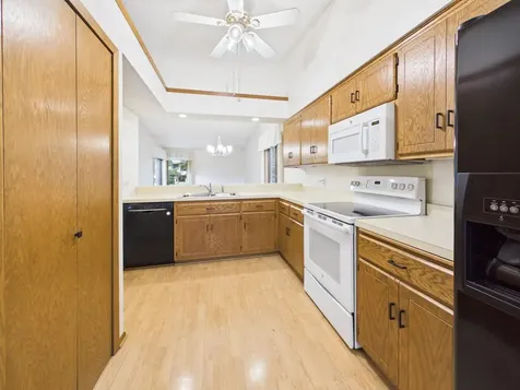 14387 Embry Path Apple Valley MN 55124