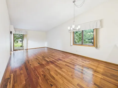 14387 Embry Path Apple Valley MN 55124