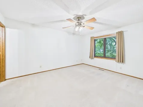 14387 Embry Path Apple Valley MN 55124