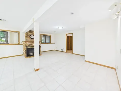 14387 Embry Path Apple Valley MN 55124