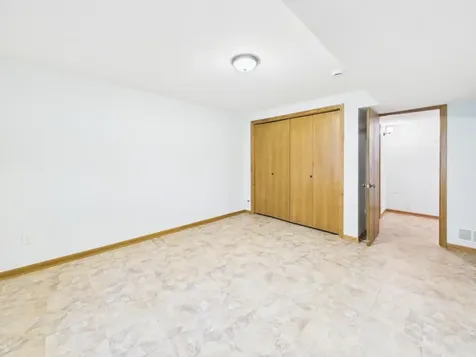 14387 Embry Path Apple Valley MN 55124