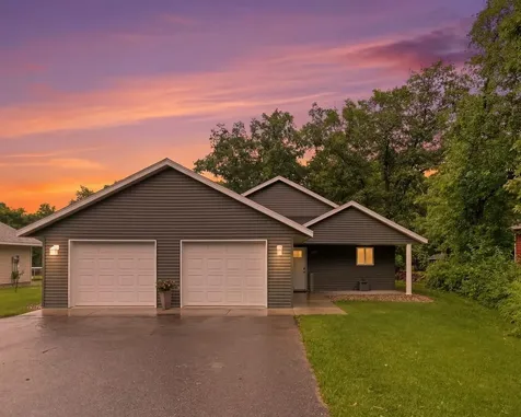 2013 E Oak Knoll Drive NE Alexandria MN 56308