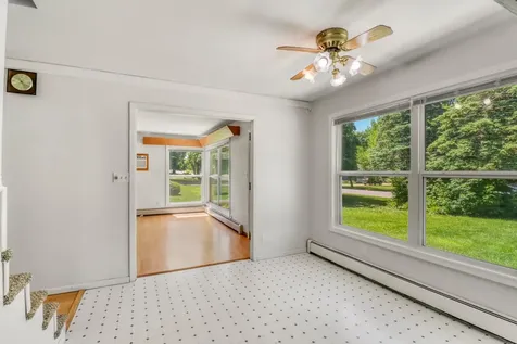 607 Maplewood Drive SE Pelican Rapids MN 56572