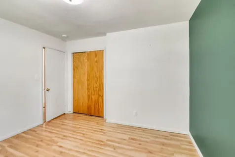 607 Maplewood Drive SE Pelican Rapids MN 56572