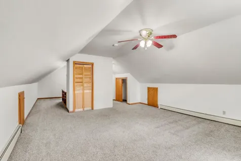 607 Maplewood Drive SE Pelican Rapids MN 56572