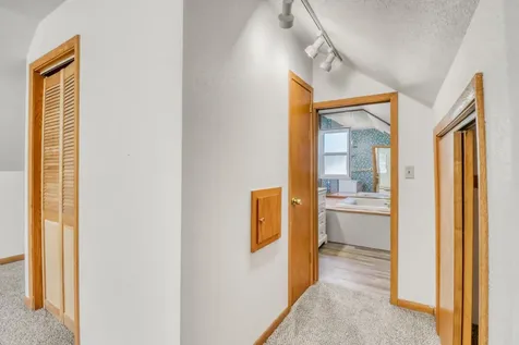 607 Maplewood Drive SE Pelican Rapids MN 56572