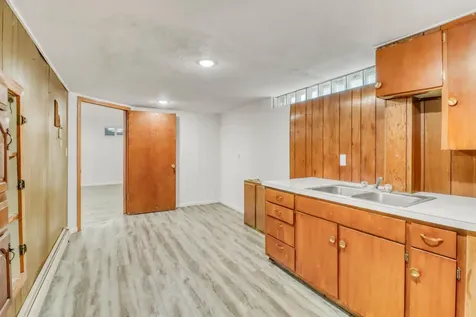 607 Maplewood Drive SE Pelican Rapids MN 56572