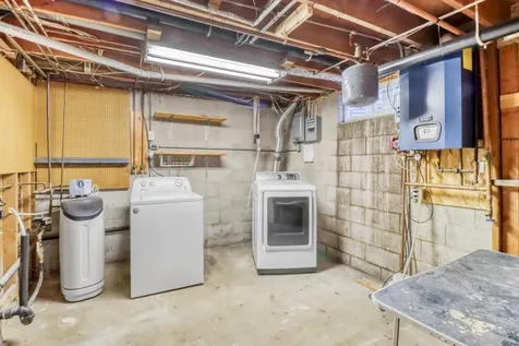607 Maplewood Drive SE Pelican Rapids MN 56572
