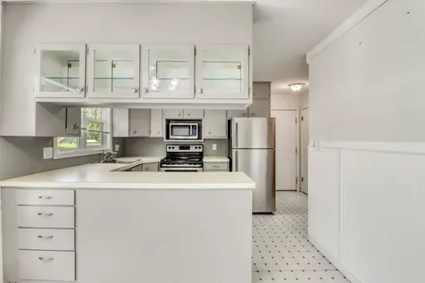 607 Maplewood Drive SE Pelican Rapids MN 56572