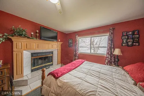 50755 Almond Avenue Stanchfield MN 55080