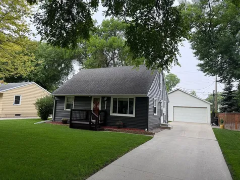 1005 20th Street S Fargo ND 58103