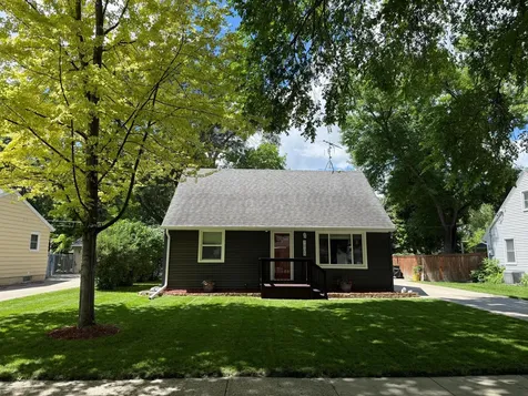 1005 20th Street S Fargo ND 58103