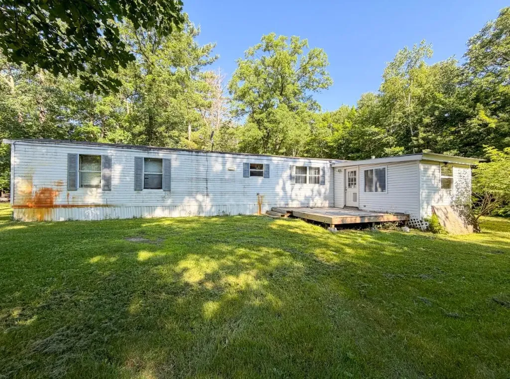 9748 Pony Lake Road NW Bemidji MN 56601