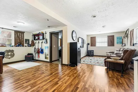301 Wall Avenue Horace ND 58047