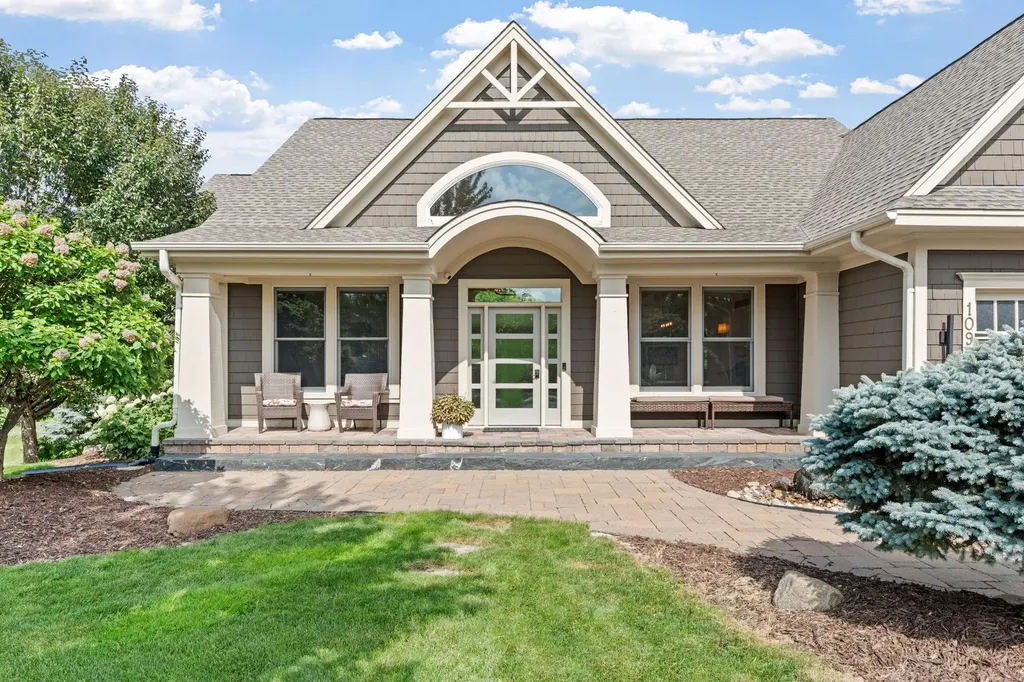 10974 Alameda Avenue Inver Grove Heights MN 55077